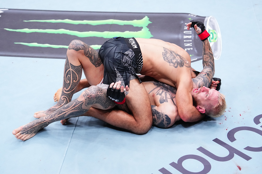 2026年2月1日UFC 325 – 直播[赛后视频] 沃尔卡诺夫斯基VS洛佩斯 | Volkanovski vs. Lopes 2 | Ultimate Fighting Championship-图片3