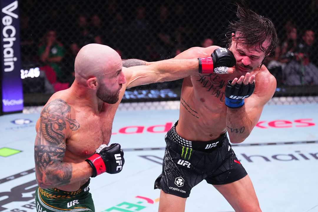 2026年2月1日UFC 325 – 直播[赛后视频] 沃尔卡诺夫斯基VS洛佩斯 | Volkanovski vs. Lopes 2 | Ultimate Fighting Championship-图片3