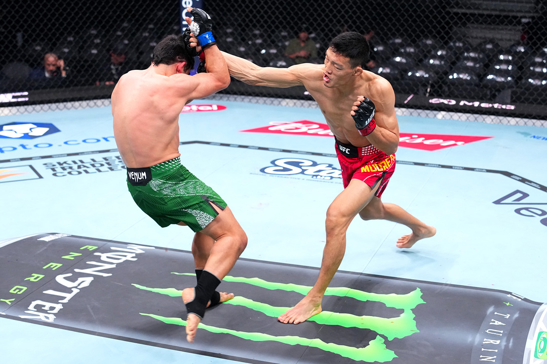 2026年3月8日UFC 326 – 直播[赛后视频] 霍洛威VS奥利维拉 2 | Holloway vs. Oliveira 2 | Ultimate Fighting Championship-图片2
