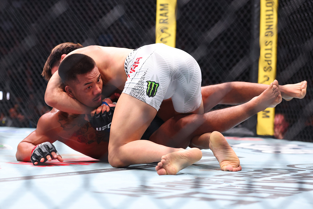 2026年5月10日UFC 328 – 直播[赛后视频] Chimaev vs. Strickland – 奇马耶夫VS吧主 | 约书亚VS平良达郎 | Ultimate Fighting Championship-图片1