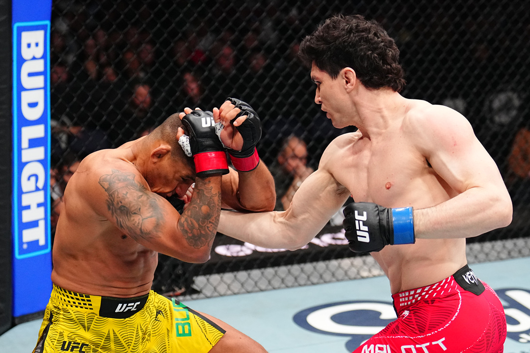 2026年4月19日UFC格斗之夜273 – 直播[赛后视频] 伯恩斯 VS 马洛特 | UFC Winnipeg/UFC Fight Night 273 | Burns vs. Malott – Apr 18-图片2