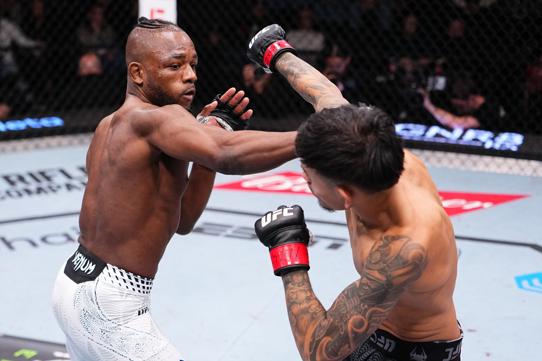2025年12月14日UFC格斗之夜 – 直播[赛后视频] UFC Vegas 112/UFC on ESPN 73 – Royval vs. Kape – Dec 13-图片2
