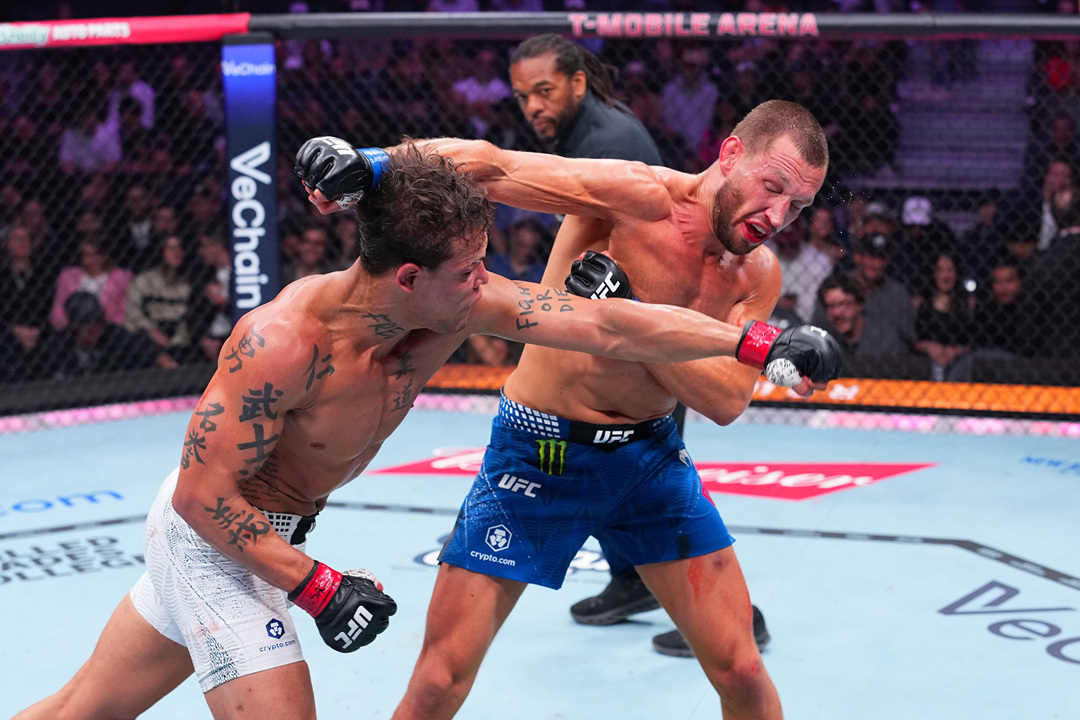 2026年3月8日UFC 326 – 直播[赛后视频] 霍洛威VS奥利维拉 2 | Holloway vs. Oliveira 2 | Ultimate Fighting Championship-图片2